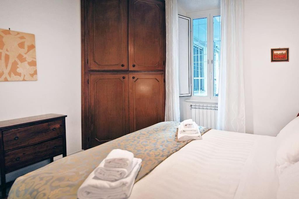 Near Colosseum By Varental 2Br + 1Sb Roma Exterior foto